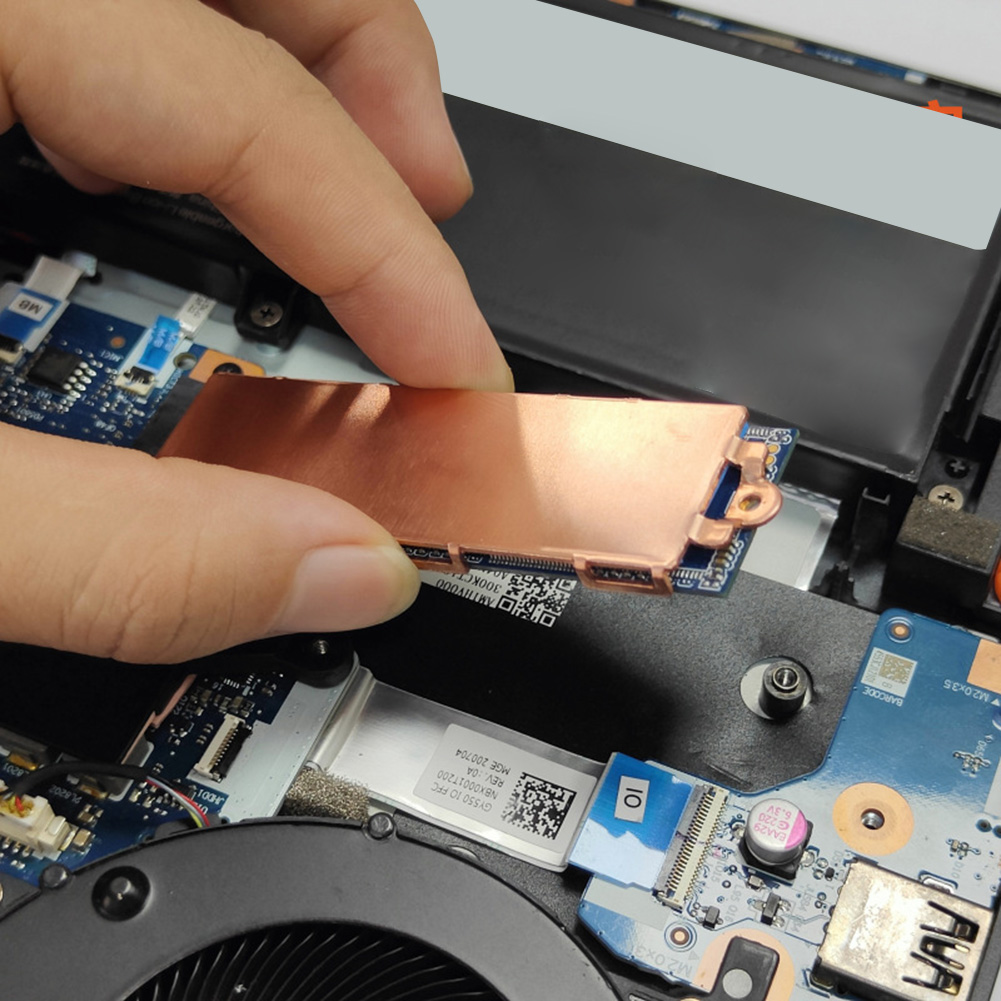 Metalowy cooler do SSD z silik – Laptop Accessories Cooling Pad recenzja i cena